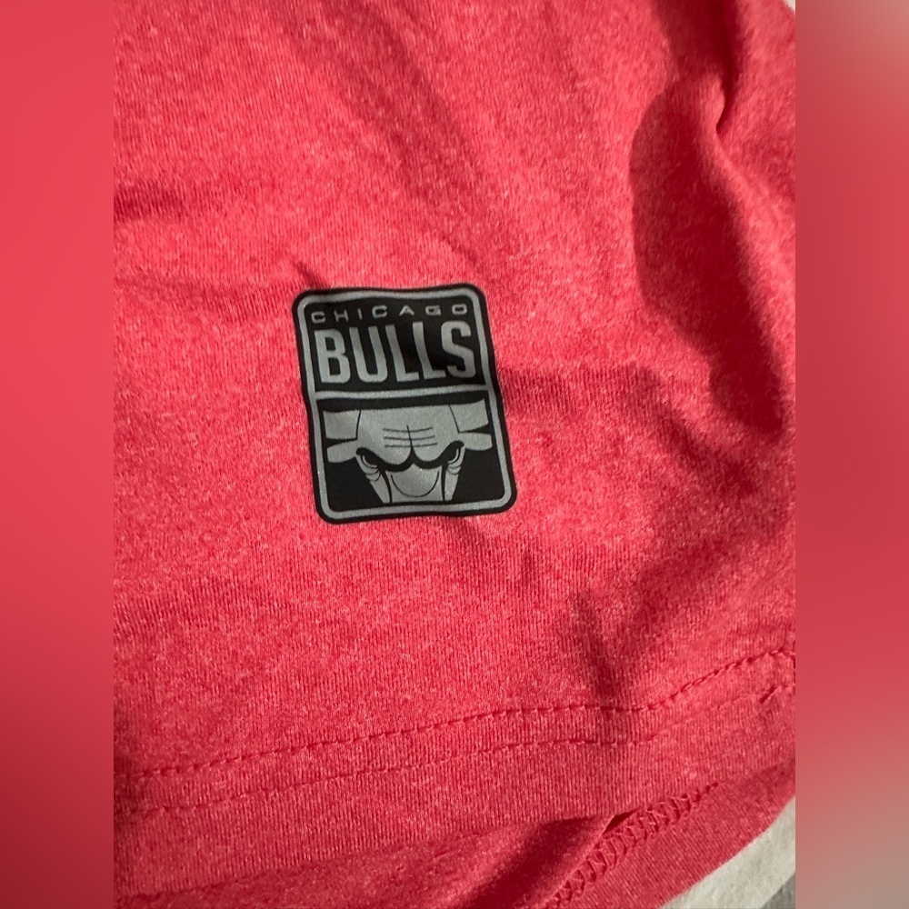 NBA CHICAGO BULLS Red Men's Shirt - Picture 4 of 5
